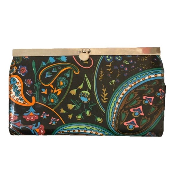 Braciano Handbags - Braciano Clutch Wallet Multicolored Paisley Design Vinyl Clasp Closure.